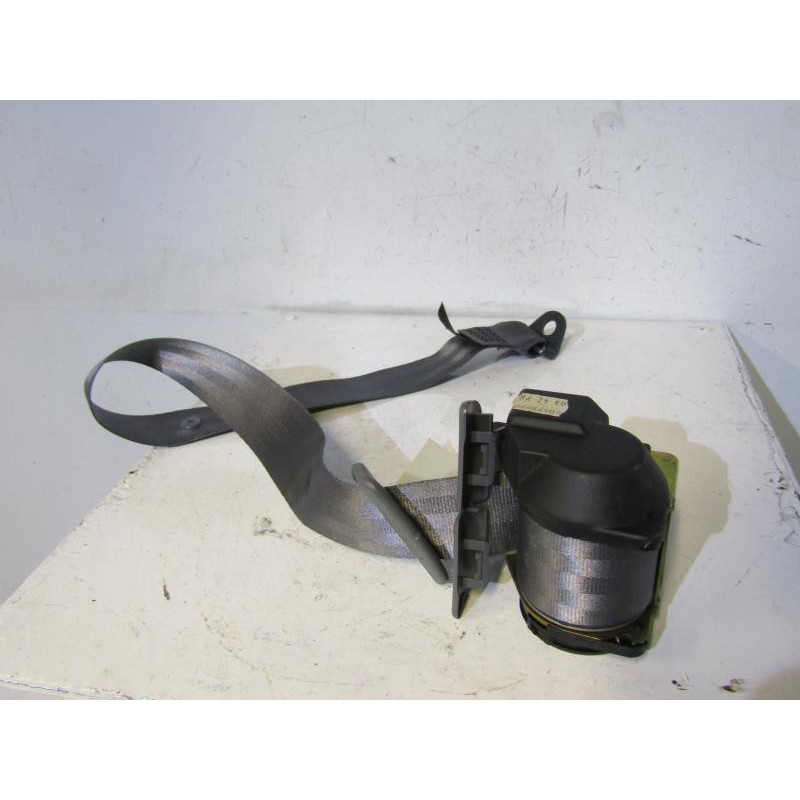 Ceinture arriere gauche PEUGEOT 406 Photo n°1