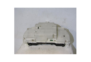 Compteur TOYOTA AVENSIS VERSO Photo n°2