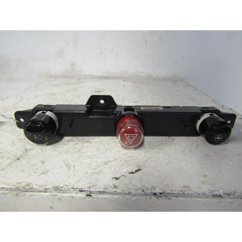 Bouton de warning FIAT 500 2 Photo n°1