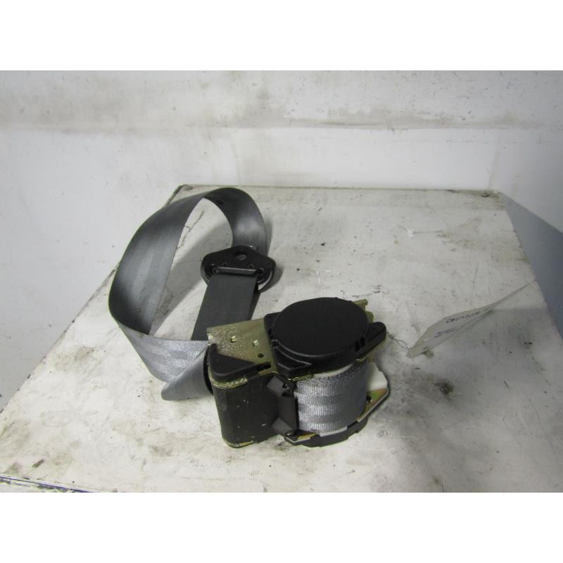 Ceinture arriere droit PEUGEOT 406 Photo n°1