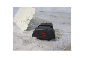 Bouton de warning FORD FIESTA 5 Photo n°1
