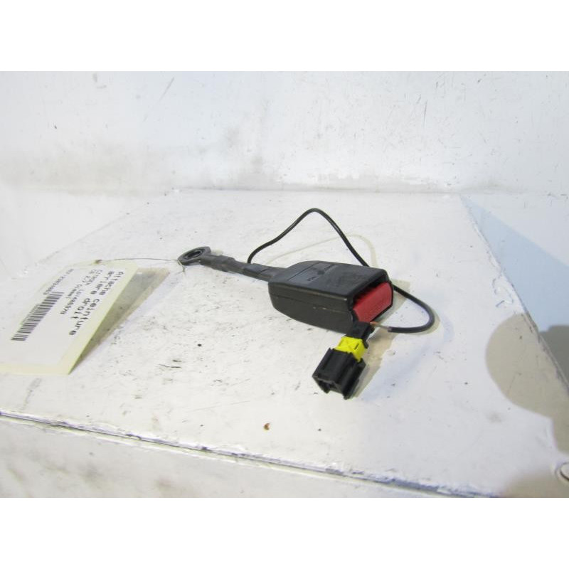 Attache ceinture arriere droit CITROEN C6 Photo n°1