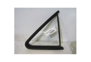 Custode arriere droit PEUGEOT 405 Photo n°1