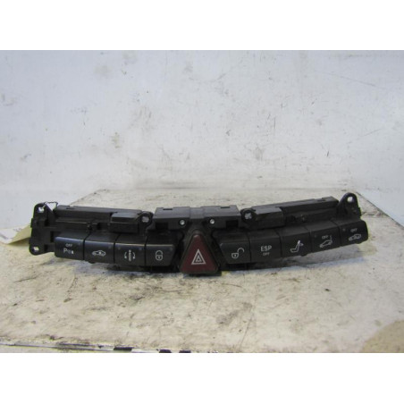 Bouton de warning MERCEDES CLASSE S 220