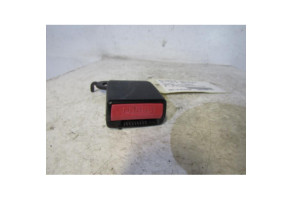 Attache ceinture arriere gauche PEUGEOT 307 Photo n°1