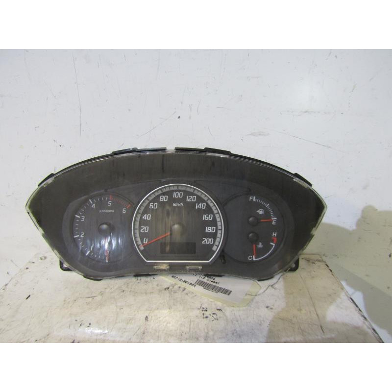 Compteur SUZUKI SWIFT 3 Photo n°1