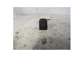 Bouton de warning NISSAN QASHQAI 2 Photo n°1