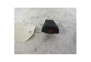 Bouton de warning FORD FOCUS 2 Photo n°1