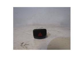 Bouton de warning NISSAN NOTE 1 Photo n°1