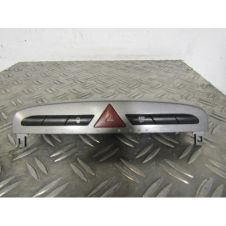 Bouton de warning PEUGEOT 308 1 SW