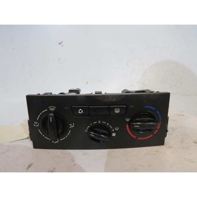 Commande chauffage PEUGEOT 207 Photo n°1