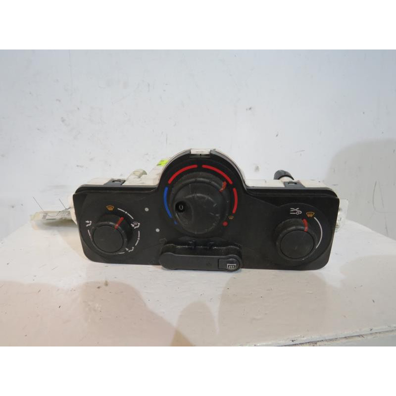 Commande chauffage RENAULT CLIO 3 Photo n°1