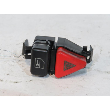 Bouton de warning MERCEDES CLASSE A 168