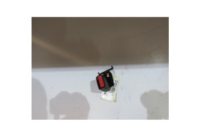 Attache ceinture arriere droit RENAULT MEGANE 2 Photo n°1