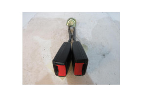 Attache ceinture arriere droit SEAT IBIZA 2 Photo n°1