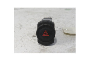 Bouton de warning DACIA SANDERO 1 Photo n°1