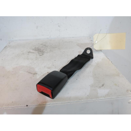 Attache ceinture arriere gauche PEUGEOT 306