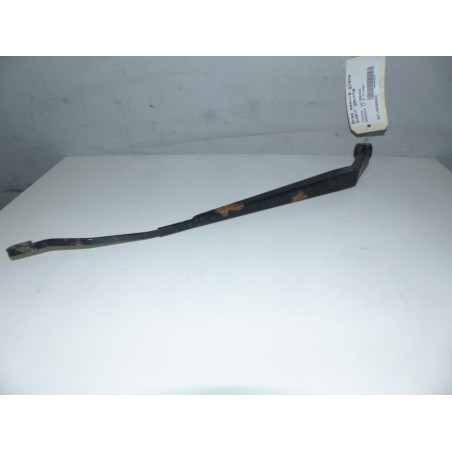 Bras essuie glace avant gauche TOYOTA AVENSIS 2
