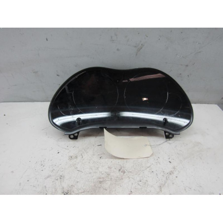 Compteur TOYOTA AVENSIS 2