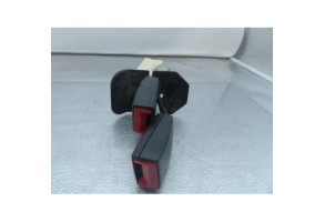 Attache ceinture arriere gauche AUDI A4 2 Photo n°1