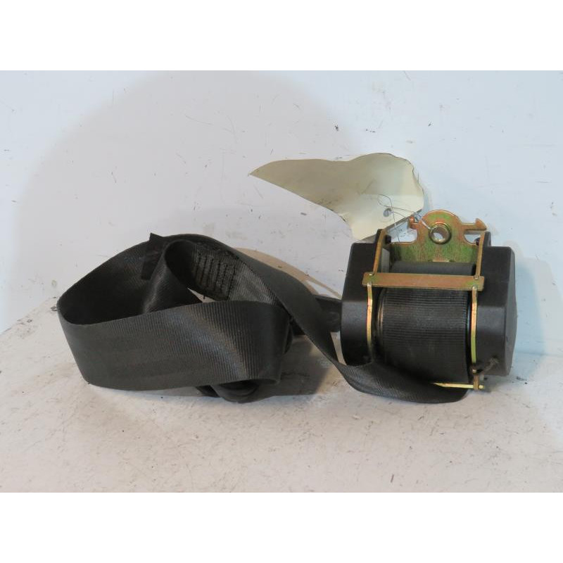 Ceinture arriere droit PEUGEOT 307 Photo n°1