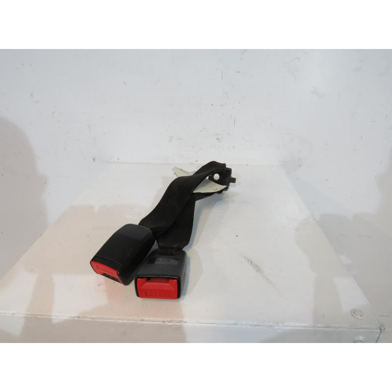 Attache ceinture arriere gauche CITROEN XSARA Photo n°1