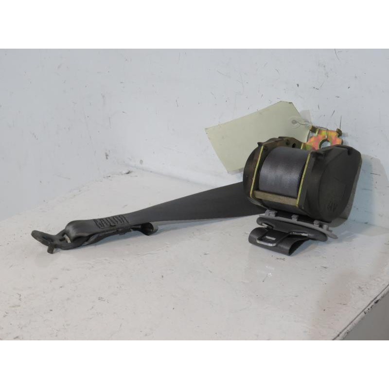 Ceinture arriere droit RENAULT MEGANE 1 Photo n°1