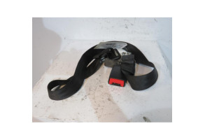 Attache ceinture arriere droit AUDI A4 2 Photo n°1