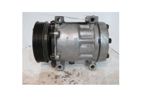 Compresseur clim VOLVO V 40 1 Photo n°3