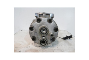 Compresseur clim VOLVO V 40 1 Photo n°4