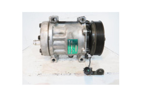 Compresseur clim VOLVO V 40 1 Photo n°5