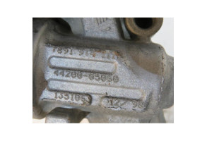 Cremaillere assistee TOYOTA AVENSIS 1 Photo n°9