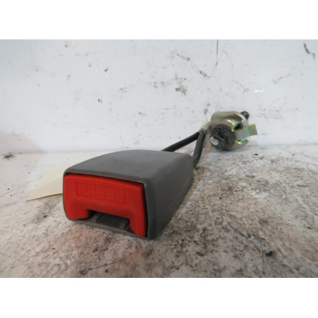 Attache ceinture arriere droit CITROEN C5 1