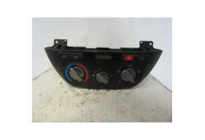 Commande chauffage TOYOTA RAV4 2 Photo n°1