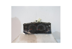 Compteur TOYOTA COROLLA 10 Photo n°1