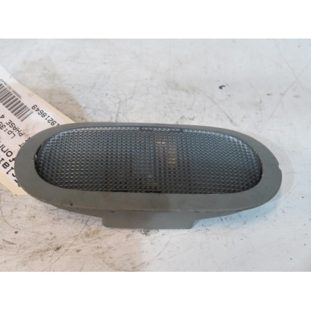 Eclairage de plafonnier RENAULT CLIO 2 CAMPUS
