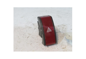 Bouton de warning OPEL CORSA C Photo n°1