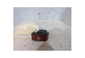 Bouton de warning OPEL COMBO C Photo n°1