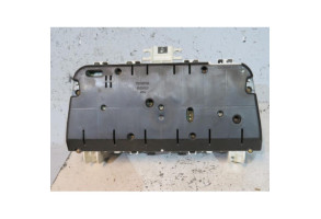 Compteur TOYOTA COROLLA VERSO 2 Photo n°2