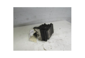 Bloc ABS (freins anti-blocage) TOYOTA COROLLA VERSO 2 Photo n°2