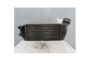 Echangeur air (Intercooler) PEUGEOT 308 1 SW Photo n°4