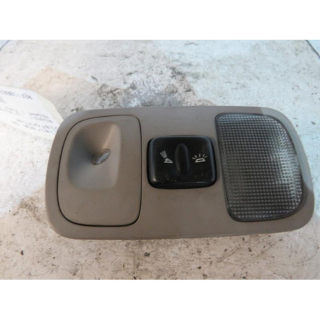 Eclairage de plafonnier RENAULT MEGANE 1