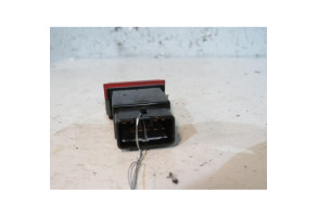 Bouton de warning HYUNDAI GETZ Photo n°2