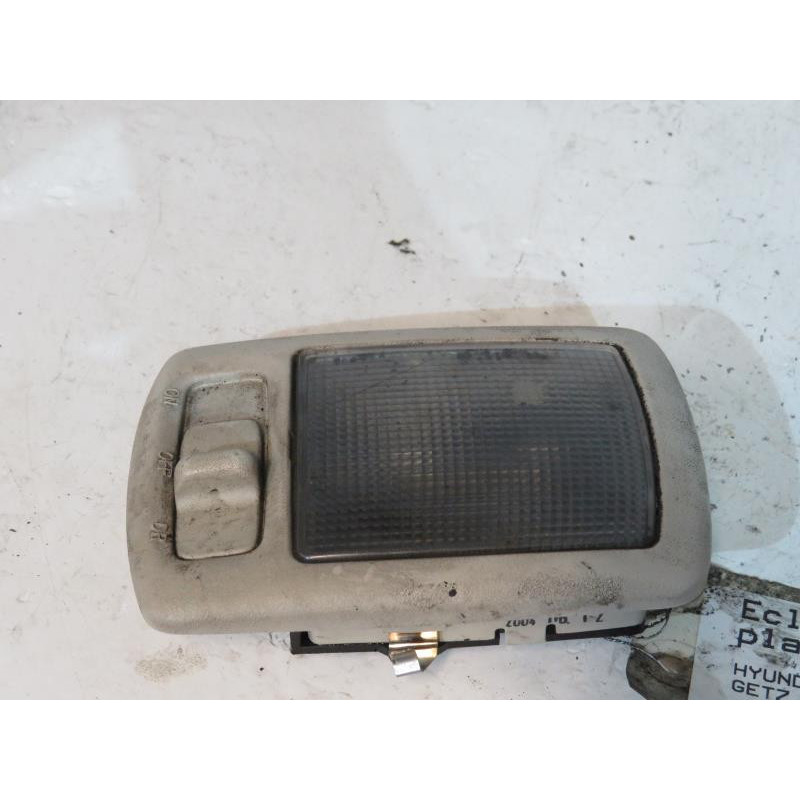 Eclairage de plafonnier HYUNDAI GETZ Photo n°1