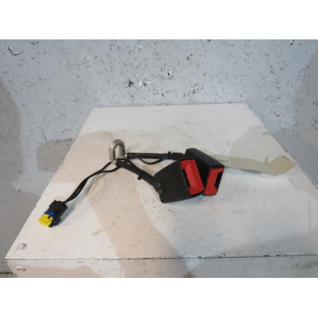 Attache ceinture arriere gauche CITROEN C5 1
