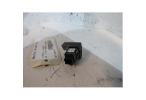Bouton de warning CITROEN C5 2 Photo n°2