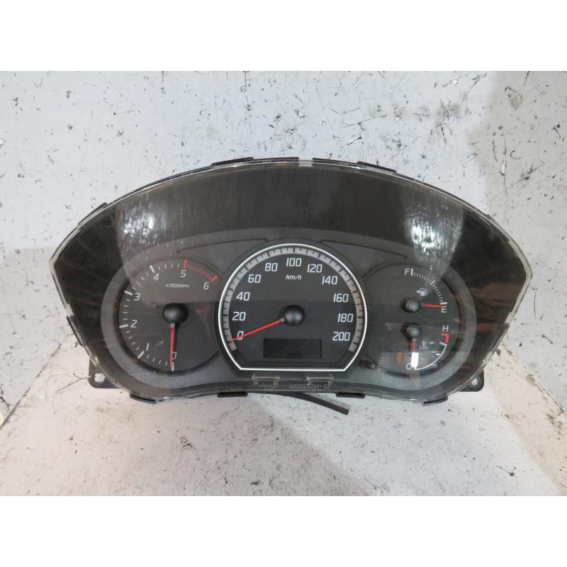 Compteur SUZUKI SWIFT 3 Photo n°1