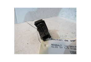 Bouton de warning RENAULT CLIO 4 Photo n°2