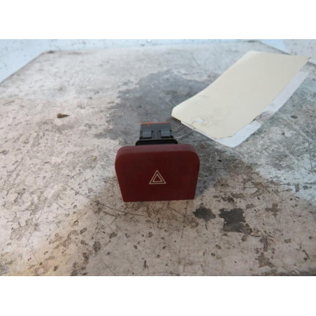 Bouton de warning CITROEN C4 GRAND PICASSO 1