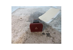 Bouton de warning CITROEN C4 GRAND PICASSO 1 Photo n°1